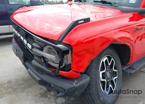 2022 Ford Bronco Base z USA, uszkodzony, nr VIN 1FMDE5DH7NLA98557